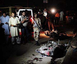 Senior Pakistan anti-terrorist chief dies in car bomb attack