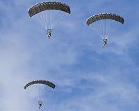 U.S., Japanese paratroopers hold bilateral jump in annual drill