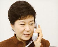 S. Korea's Park tells North to abandon nuclear weapons