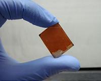 Researchers efficiently charge a lithium-ion battery with solar cell