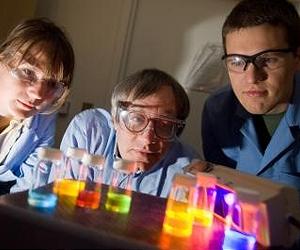 New Photonic Material May Facilitate All-Optical Switching And Computing