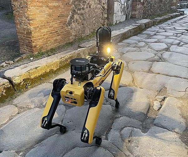 Italy's Pompeii tests new guard dog -- a robot named Spot