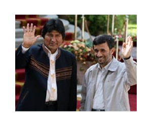 Ahmadinejad courts leftist Latin support in Bolivia