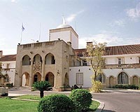 Cyprus palace seeks to be world's greenest power base