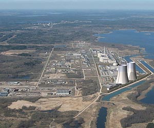 Germany backs Baltic nuclear power plant: Merkel