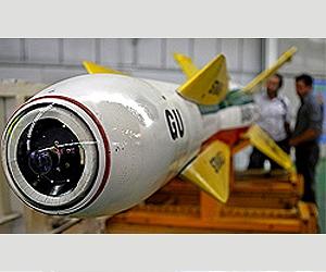 Iran says it has laser-guided artillery rounds