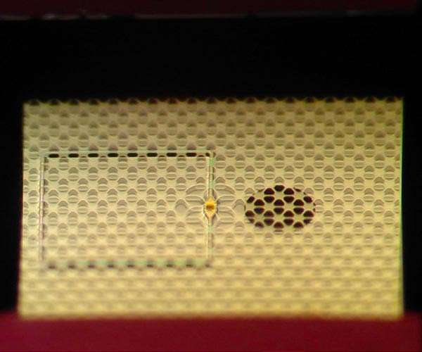 A quantum drum that stores quantum states for record-long times