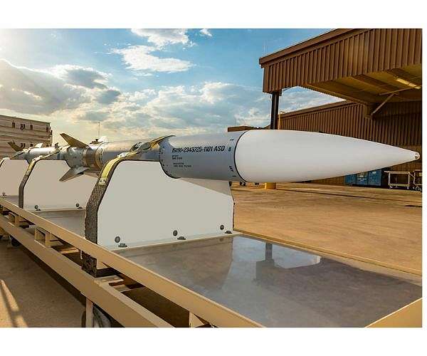 US Air Force awards RTX $1.15 billion for latest AMRAAM configuration