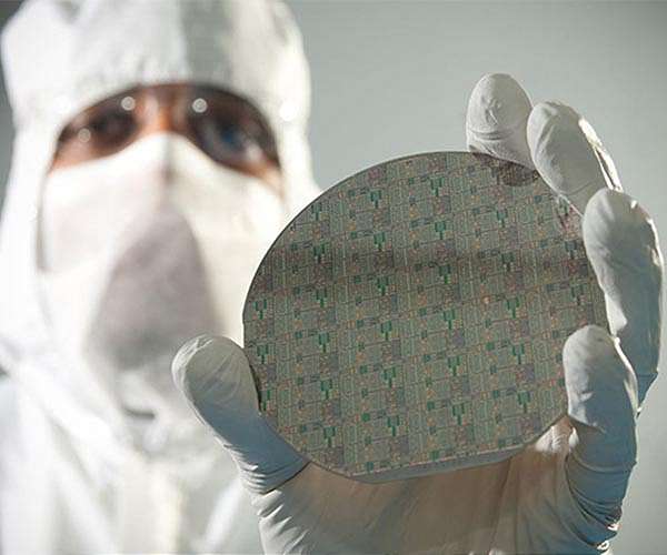 From silicon switches to diamond heat conductors engineers have a fix