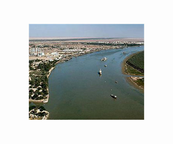 Invasive plants and bacteria threaten Iraq's Euphrates