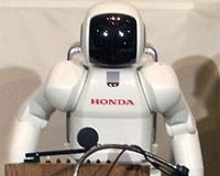 Honda's ASIMO robot gets smarter