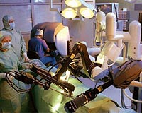 Robot-assisted surgery repairs fistulas