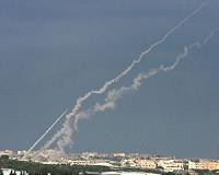 Fears grow of new Israeli assault on Gaza amid rocket attacks