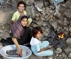 Iraqi school for Roma is basic, but gives hope