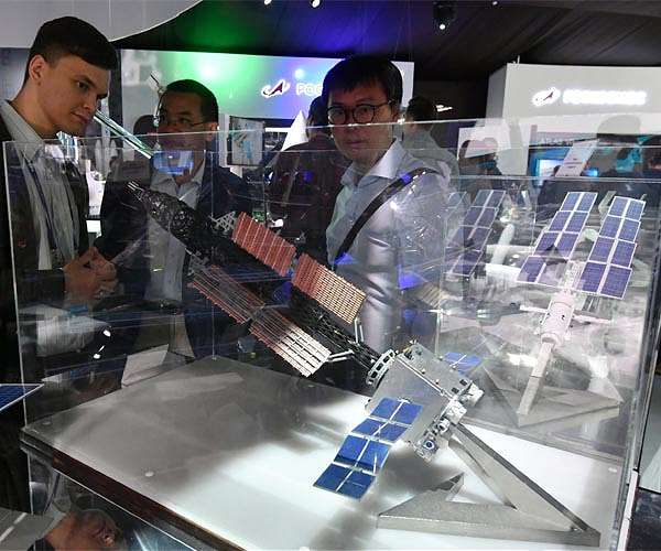 Roscosmos shows design of future nuclear-powered spacecraft