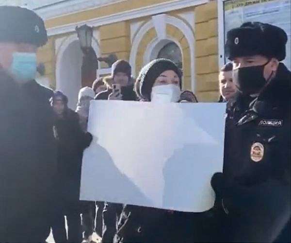 Russia has arrested nearly 20,000 people for protesting Ukraine war