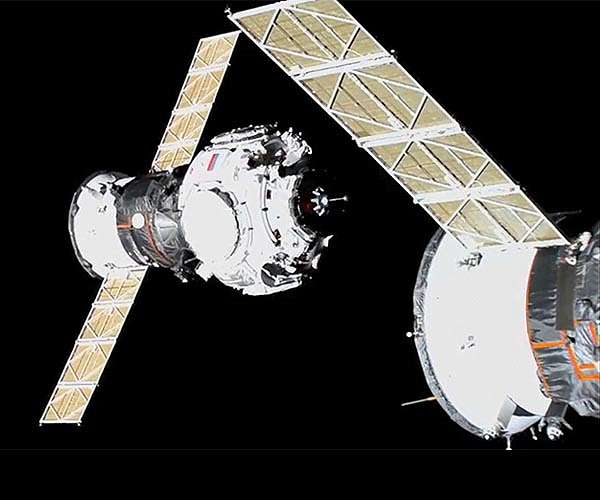 Russian Progress 86 spacecraft lifts off with supplies for ISS