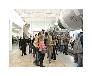 Russia announces plans to consolidate its space industry