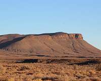 Great magma eruptions had 2 sources