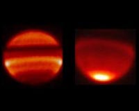 Saturn Does The Wave In Upper Atmosphere