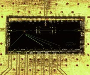 Breakthrough offers new route to large-scale quantum computing
