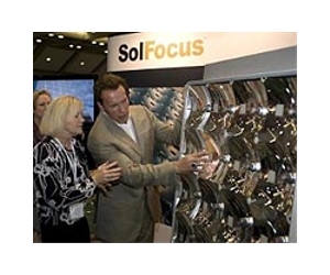 Schwarzenegger calls for 'hip, sexy' environmentalism