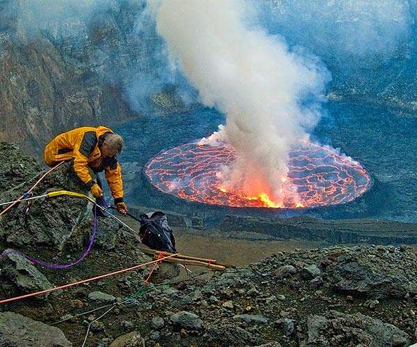 New lava lake lets DR Congo volcano 'breathe', experts say