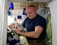 NASA 1-year mission investigators identify links to vision problems