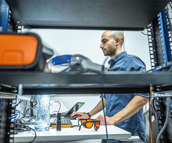 World's first market-ready diamond-based quantum accelerator set for release