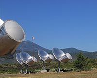 SETI Radio Telescopes Track New Horizons