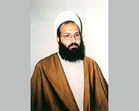 Flags, chains, as 'hate-mail sheikh' fronts Australia court