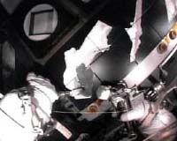 NASA to take close look at Endeavour shield damage