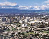 Green tech blossoms in tough Silicon Valley climate