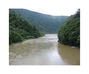 Ecuador, China agree on hydroelectric financing after spat