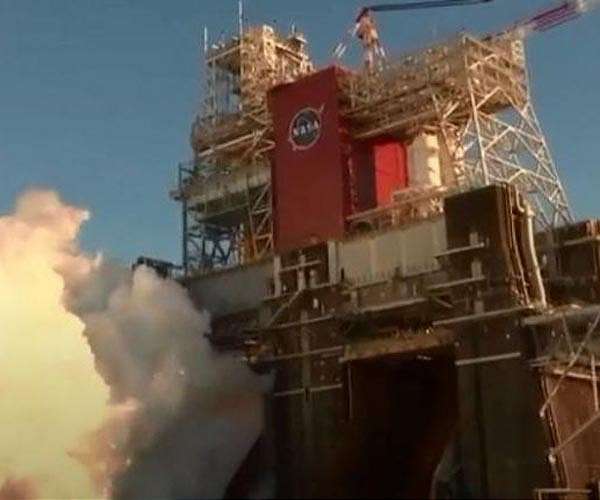 Successful test for NASA's giant Moon rocket