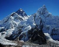 Nepal to force Everest climbers to collect rubbish