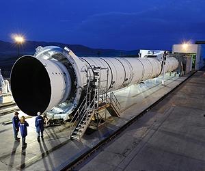 Initial 30-Day Findings From DM-2 Rocket Engine Program