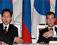 Nuclear standoff, energy deals dominate Russia-SKorea summit