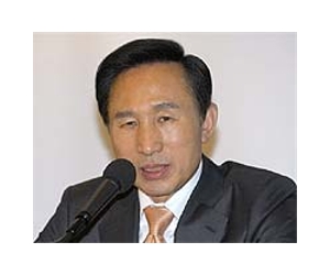 S.Korean leader stresses Chinese role
