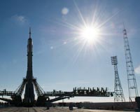 Soyuz rocket rolled out for launch