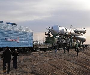 Russia to take space tourists in 2013