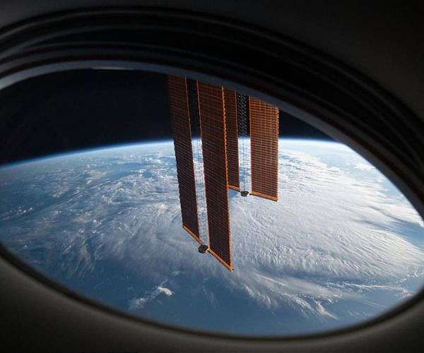 Tensions on Earth don't have to affect outer space diplomacy
