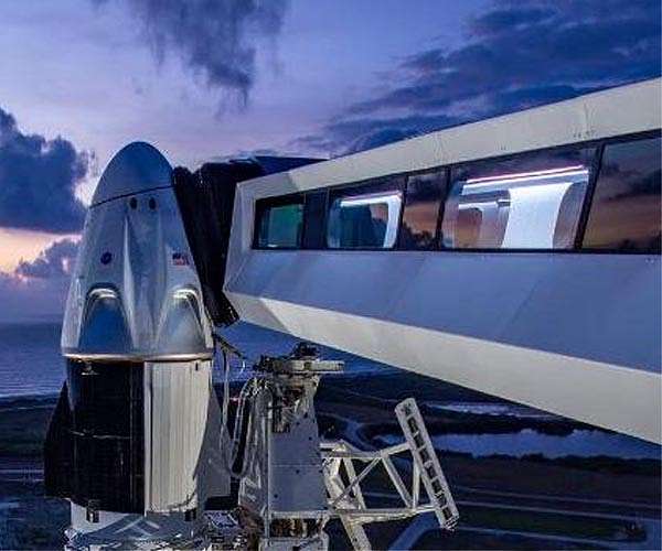 NASA delays SpaceX liftoff after Boeing Starliner stranding
