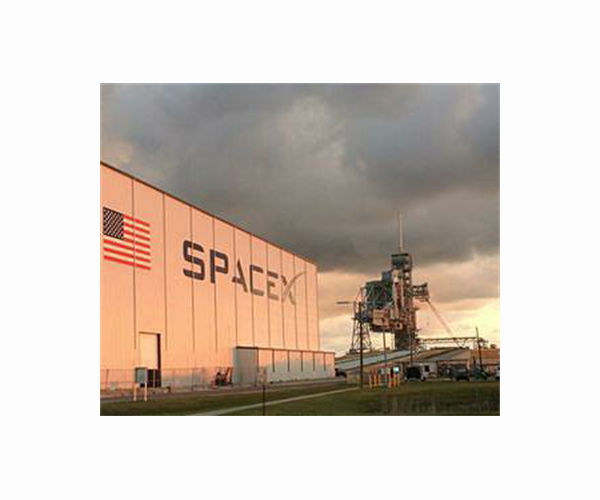 Fired SpaceX workers sue Elon Musk over workplace abuses