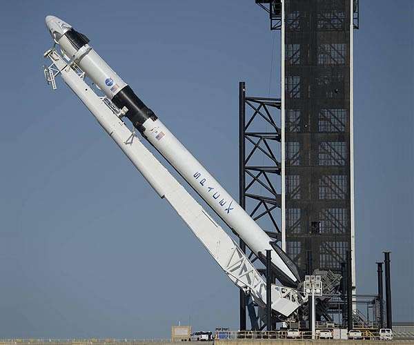 SpaceX Dragon crewed flight to ISS pushed back 24 hours