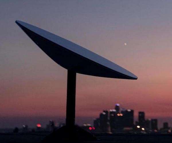 SpaceX aims for late night Starlink launch