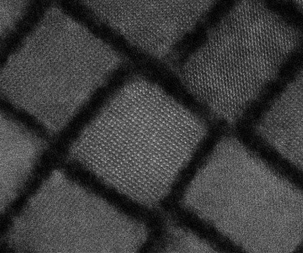 Scale-up fabrication of perovskite quantum dots
