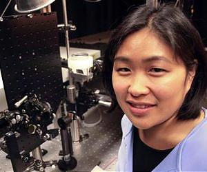 Researchers get new view of how water and sulfur dioxide mix
