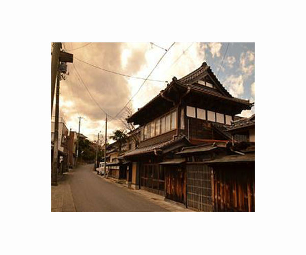 Chill-seeking: Japan's haunted house summer tradition
