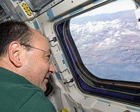 Crew Inspects Shuttle And Preps For Landing Friday